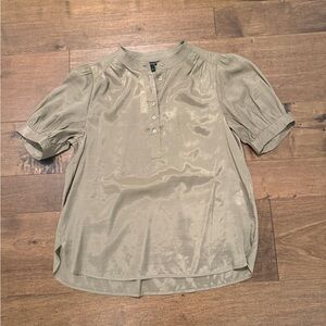 Banana Republic Factory Women's Short Sleeve Blouse